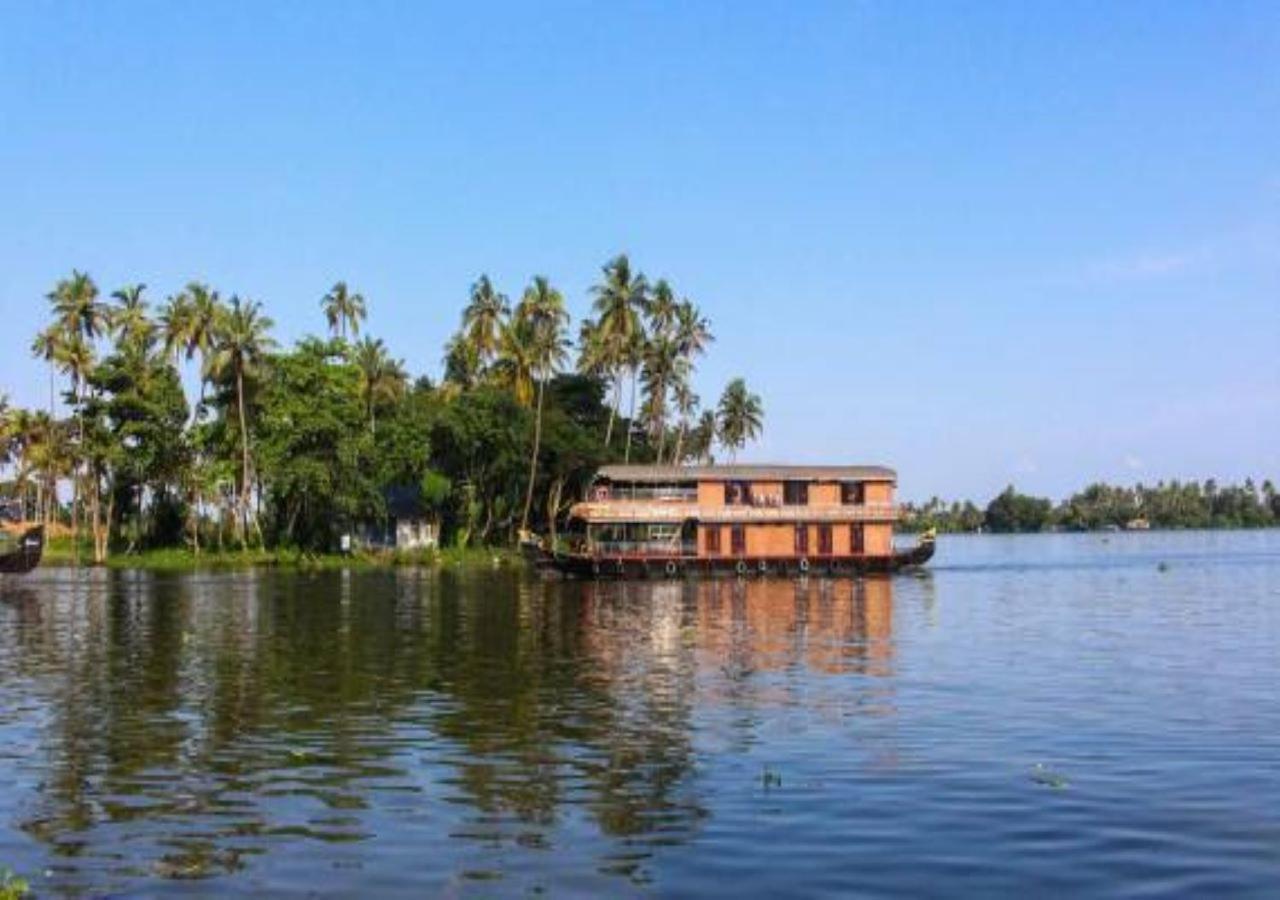 Lhasa Ayurveda And Wellness Resort - A Blusalzz Collection, Kochi, Kerala Exterior photo